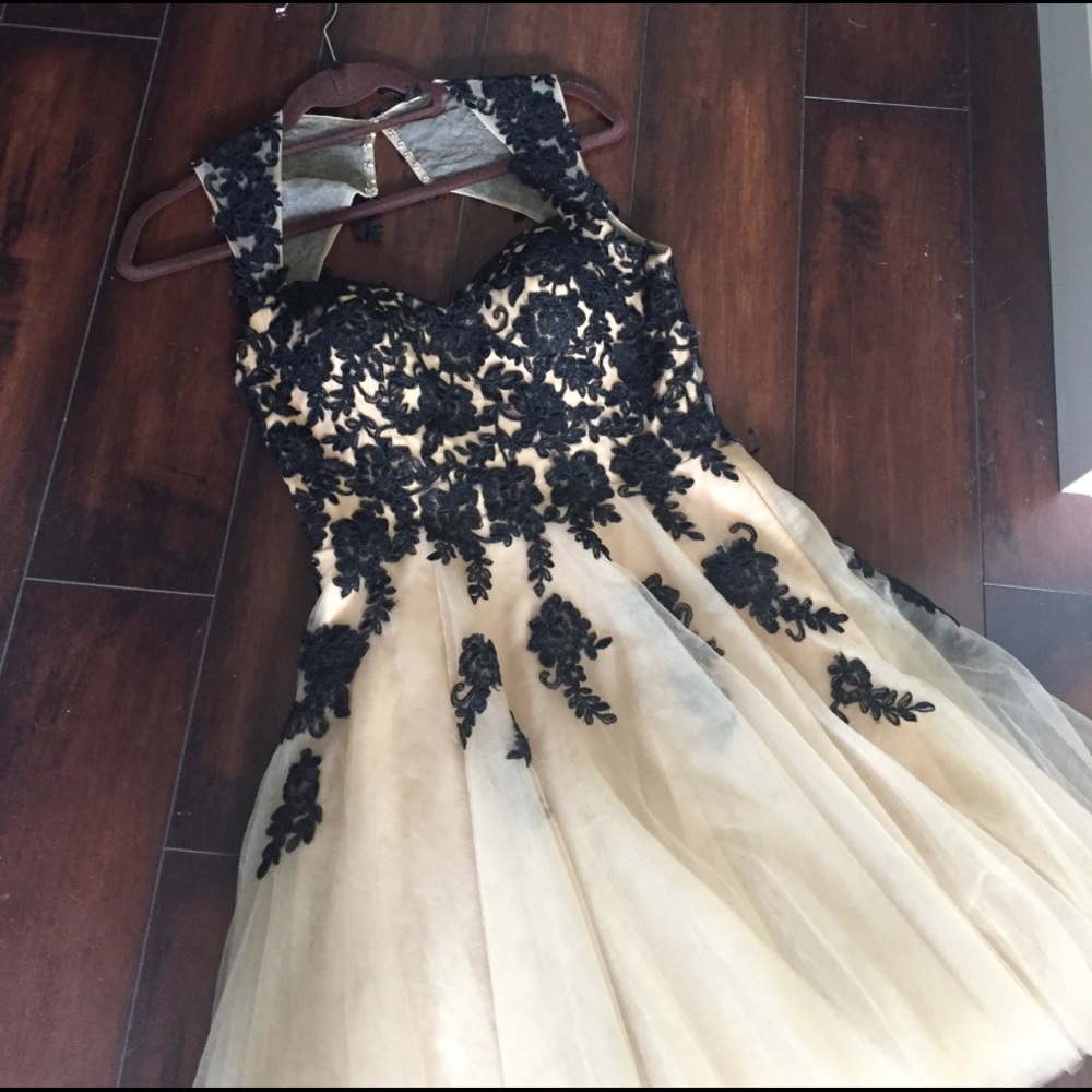 LaFemme prom dress 👗 💜❤️