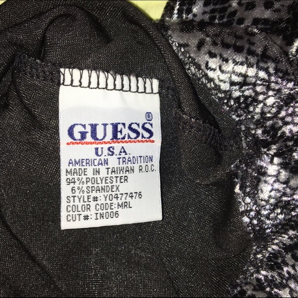 GUESS - Picture 5 of 6