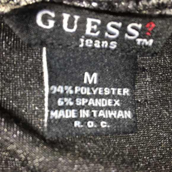 GUESS - Picture 6 of 6