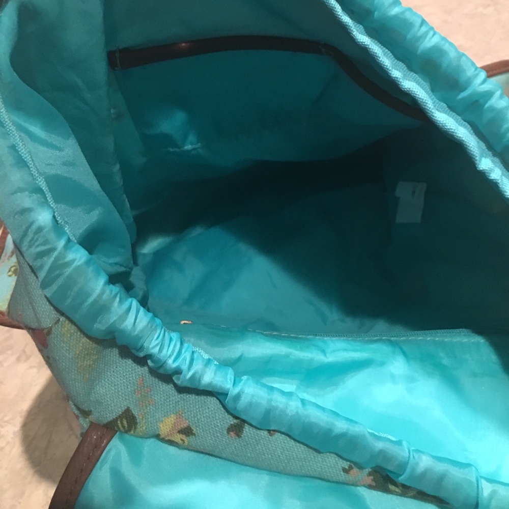Candie's backpack - Picture 3 of 3