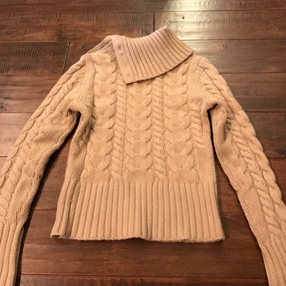 Camel colored Banana Republic sweater - Picture 3 of 3