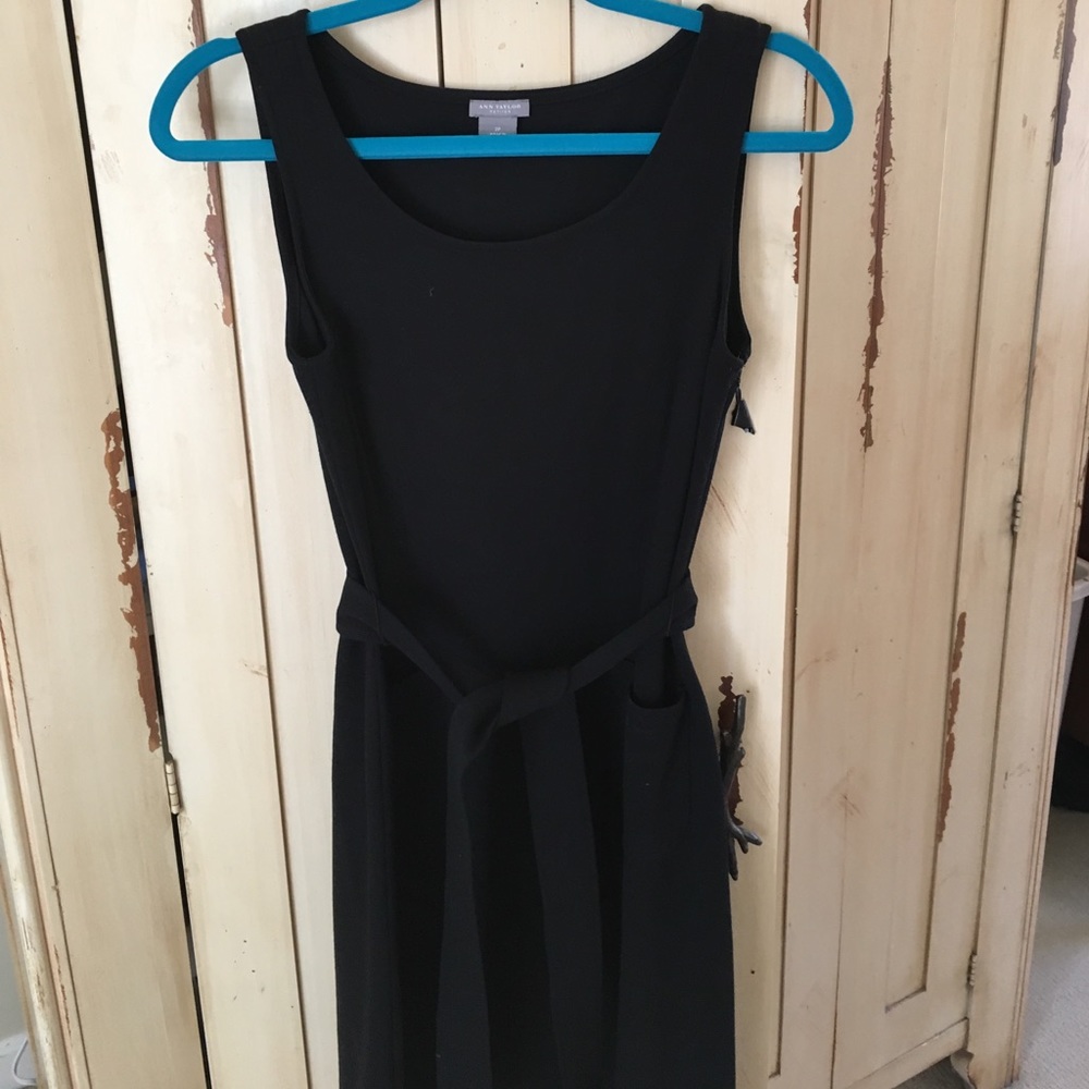 Ann Taylor black dress