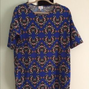 LuLaRoe Irma tunic