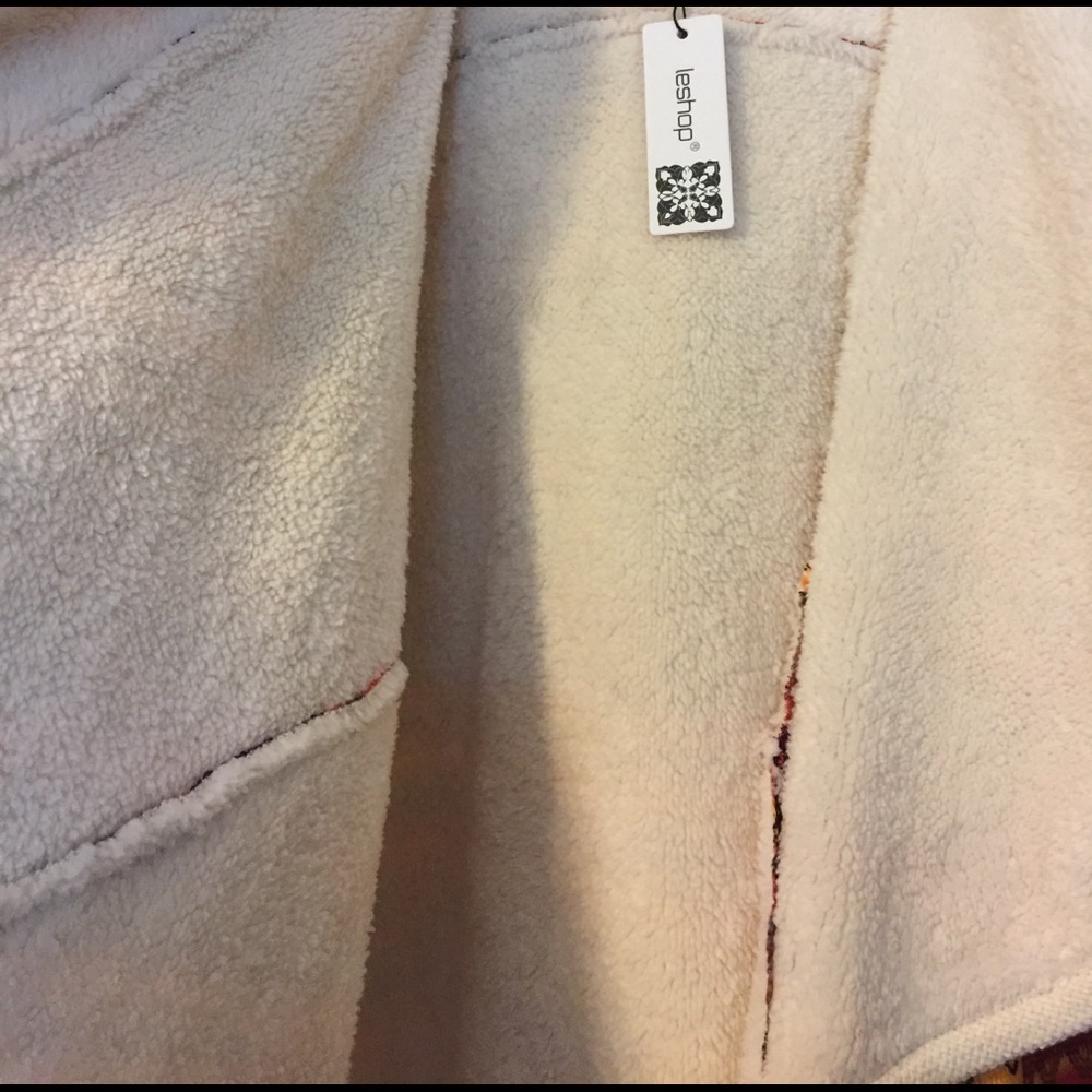 Sweater - Picture 2 of 3