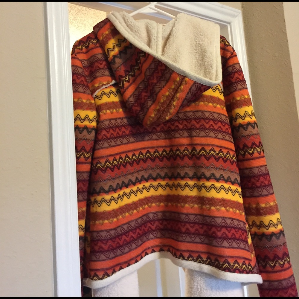 Sweater - Picture 3 of 3