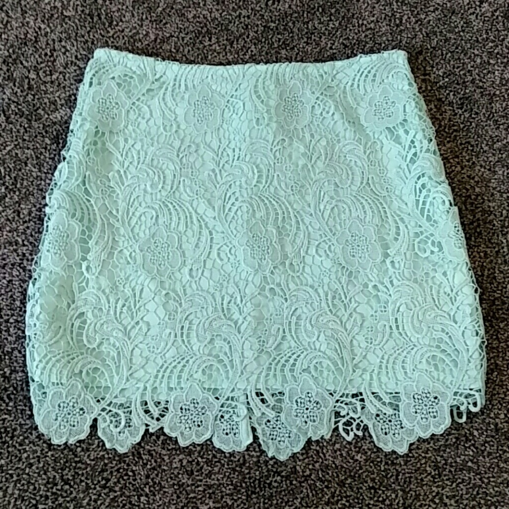 Divided  by H&M lace skirt