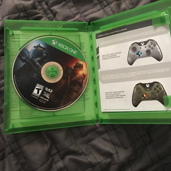 Xbox One- Halo 5 - Picture 2 of 2