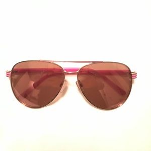 BETSEY JOHNSON SUNGLASSES
