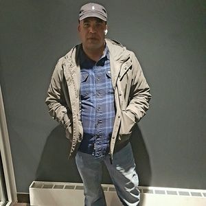 Meet your Posher, Christopher