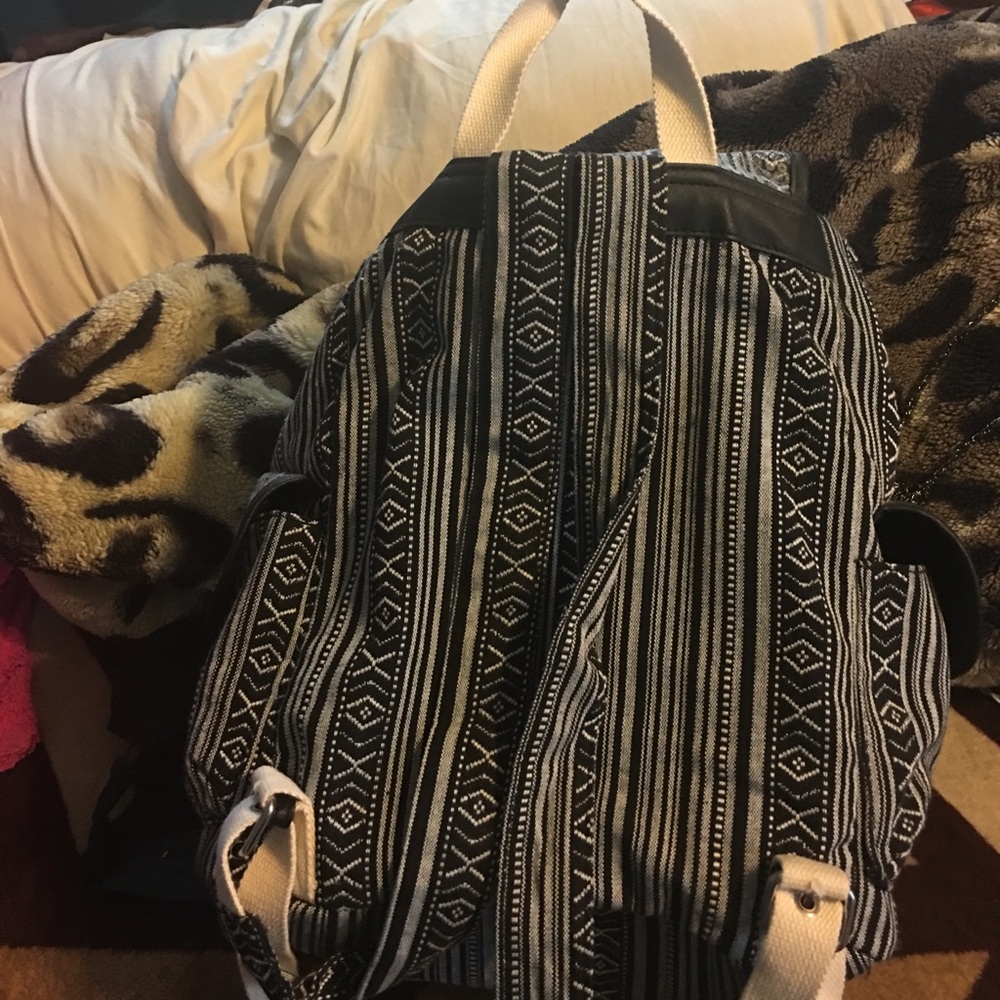 Backpack - Picture 3 of 3