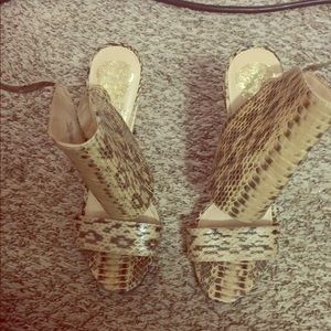 Vince camuto Heels