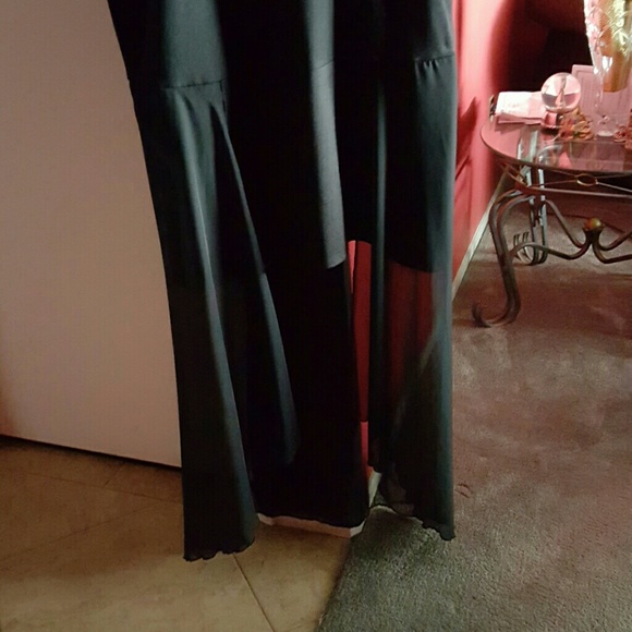 Long dressy top - Picture 2 of 4