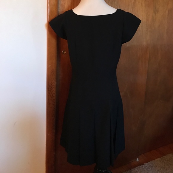 Black above the knee dress - Picture 2 of 3