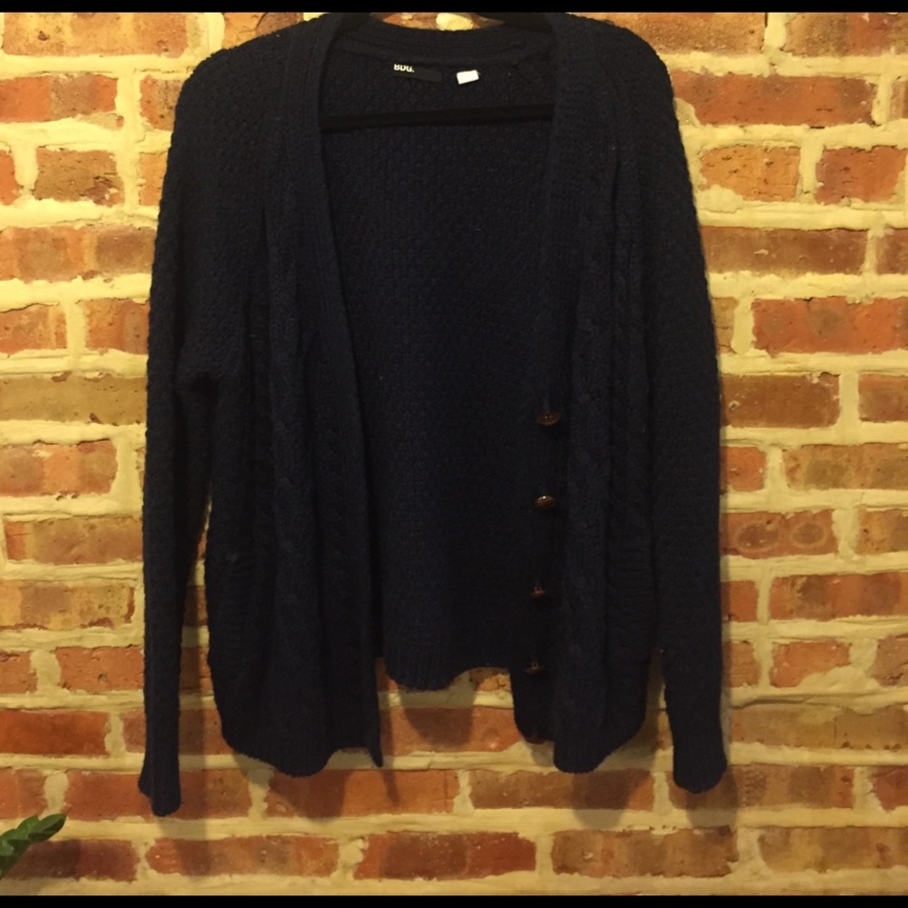 Navy BDG sweater