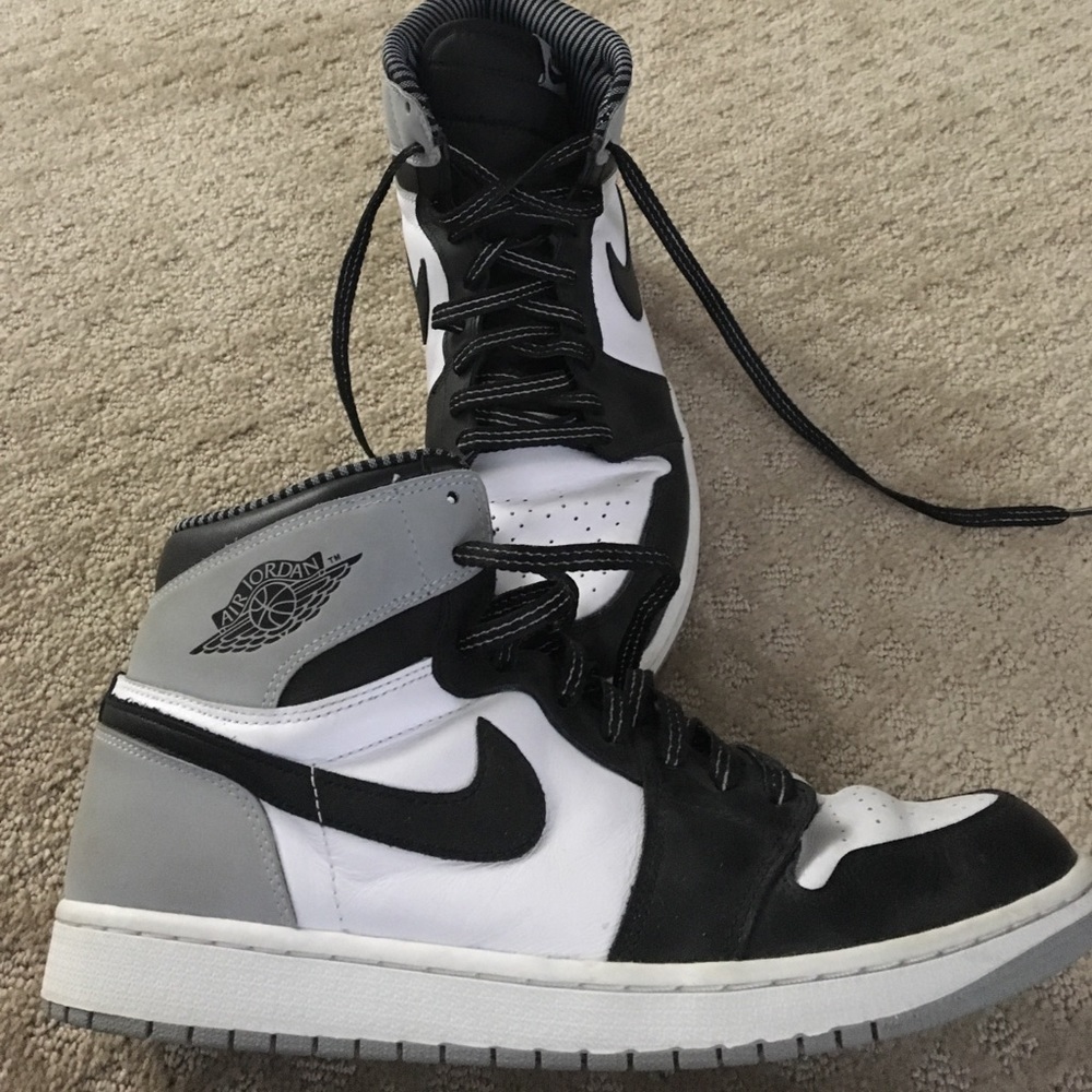 Nike Air Jordan Retro 1 high OG.  Men's