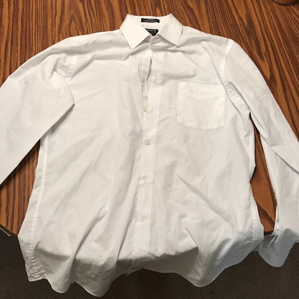 White fitted dress shirt