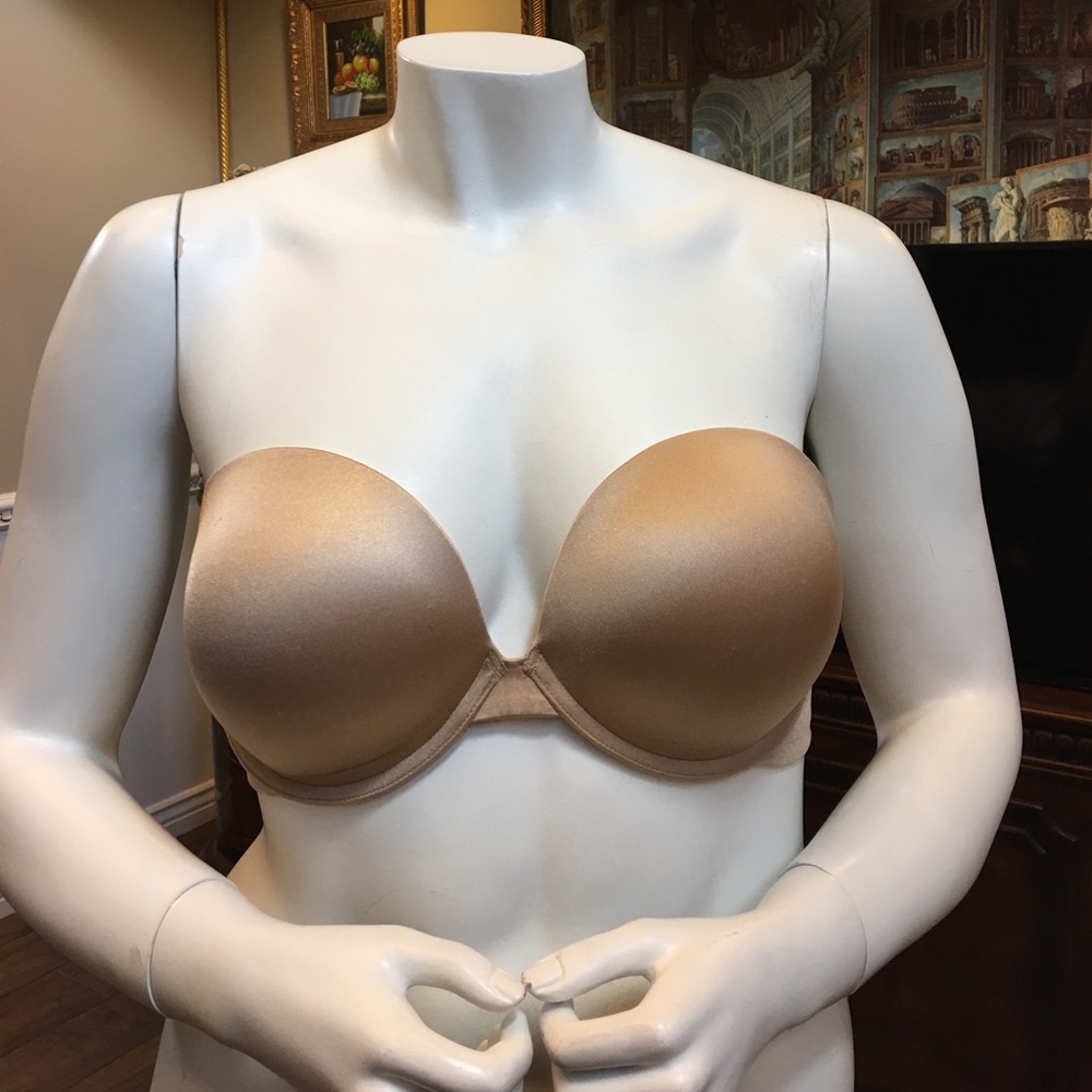 Strapless push up bra