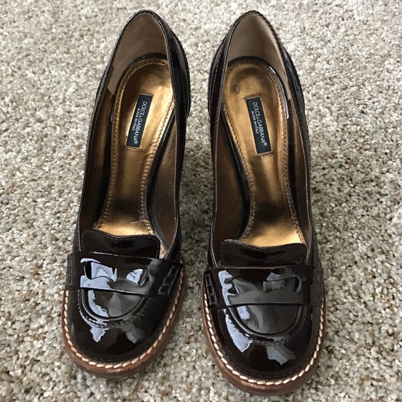 DOLCE & GABBANA PATENT LEATHER HEELED LOAFERS - Picture 2 of 4