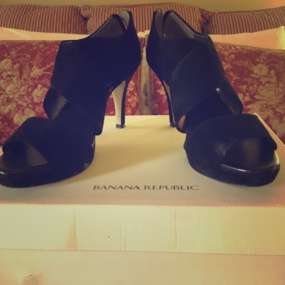 Black high heels