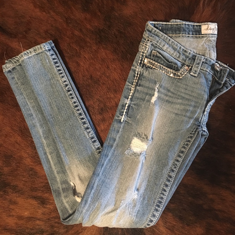 Day trip skinny jeans