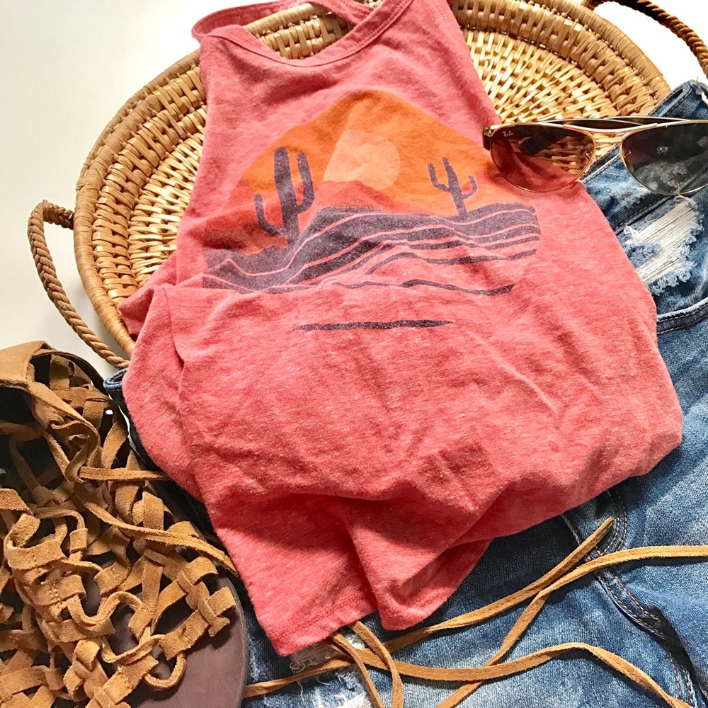 Modern Lux razor tank size medium