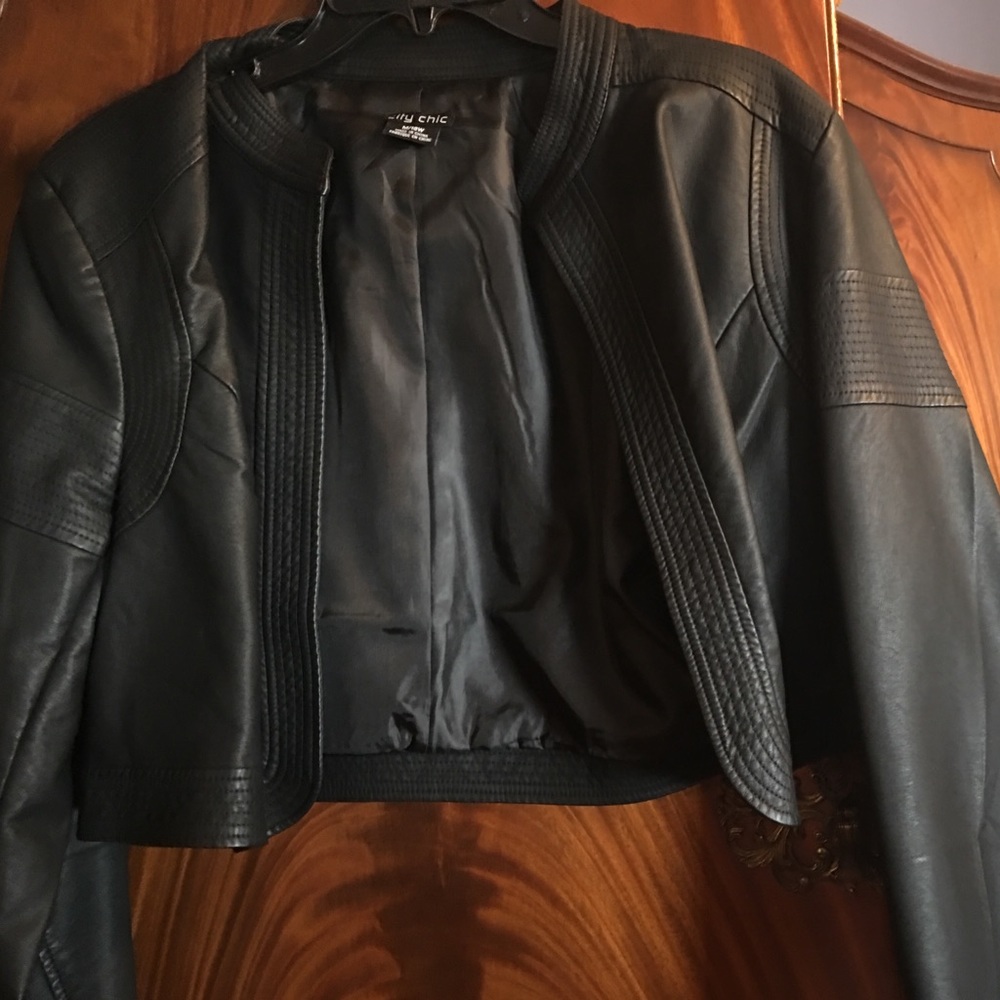 Faux leather Bolero