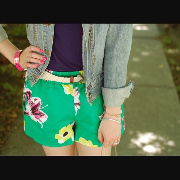 J Crew Shorts - Picture 2 of 4