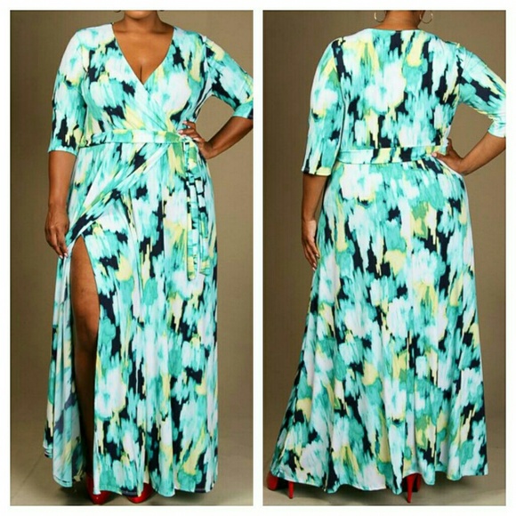 ➕ Splash Maxi Dress (1 LEFT) - Picture 2 of 5