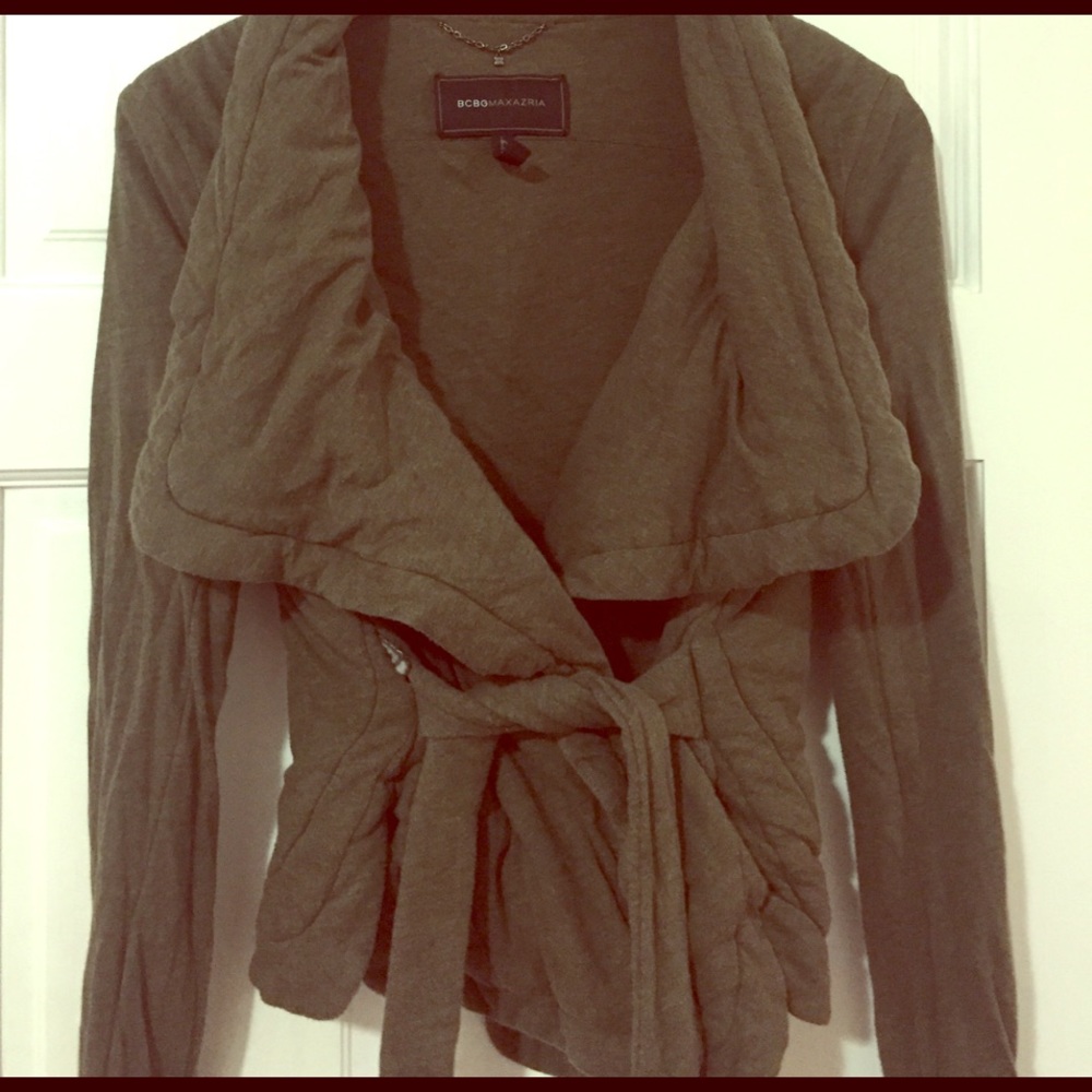 BCBG top