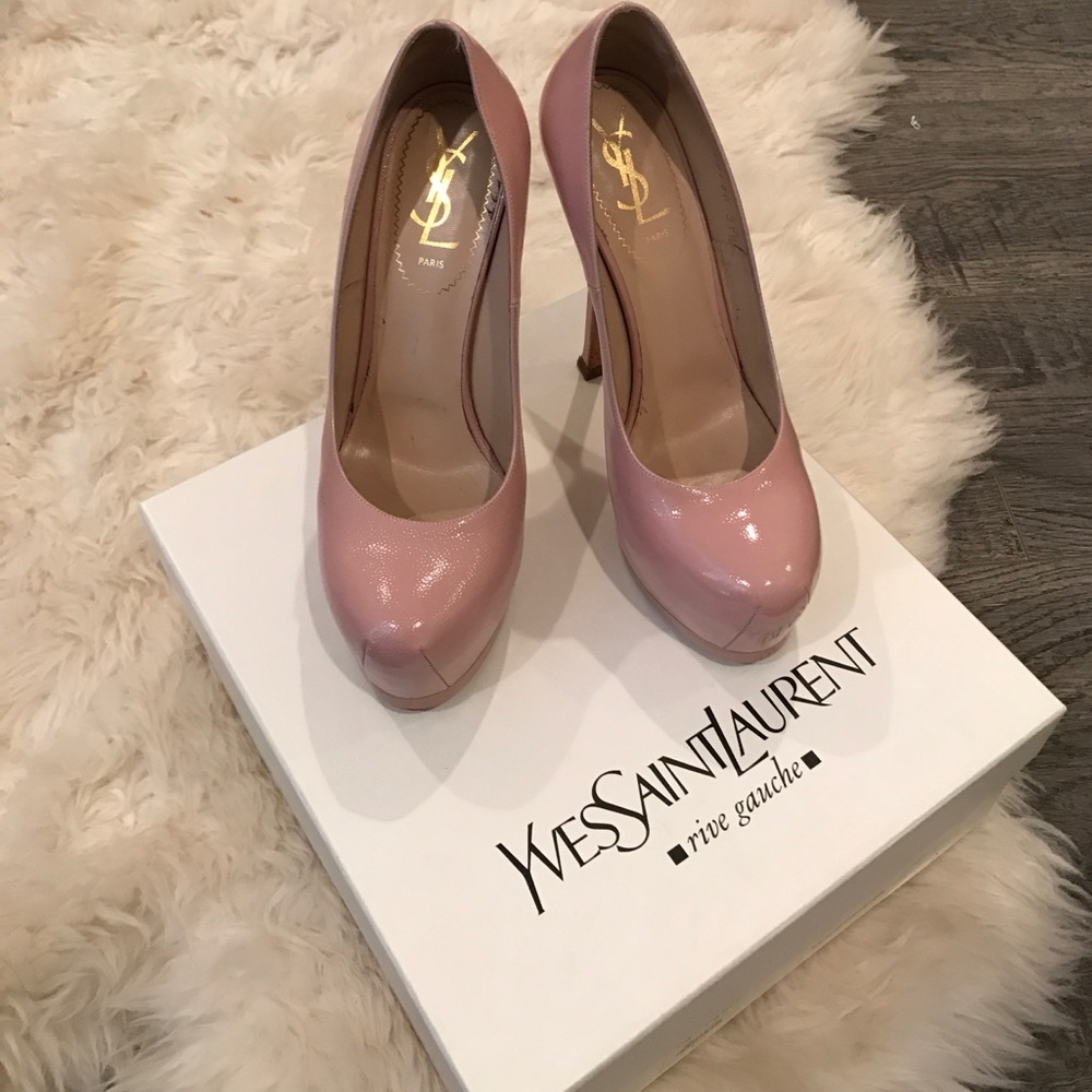 Yves Saint Lauren Tribute Two Pump
