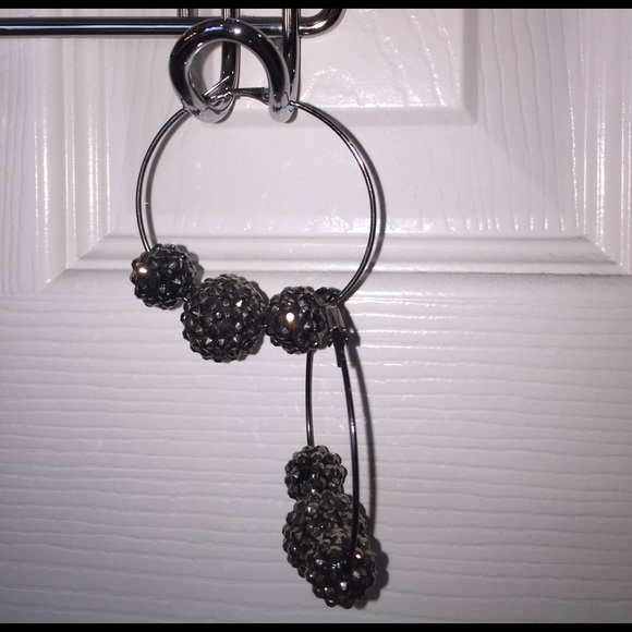 Hoop earrings - Picture 2 of 2