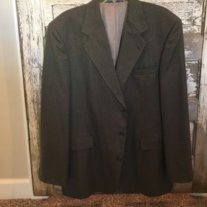 Men's brown blazer