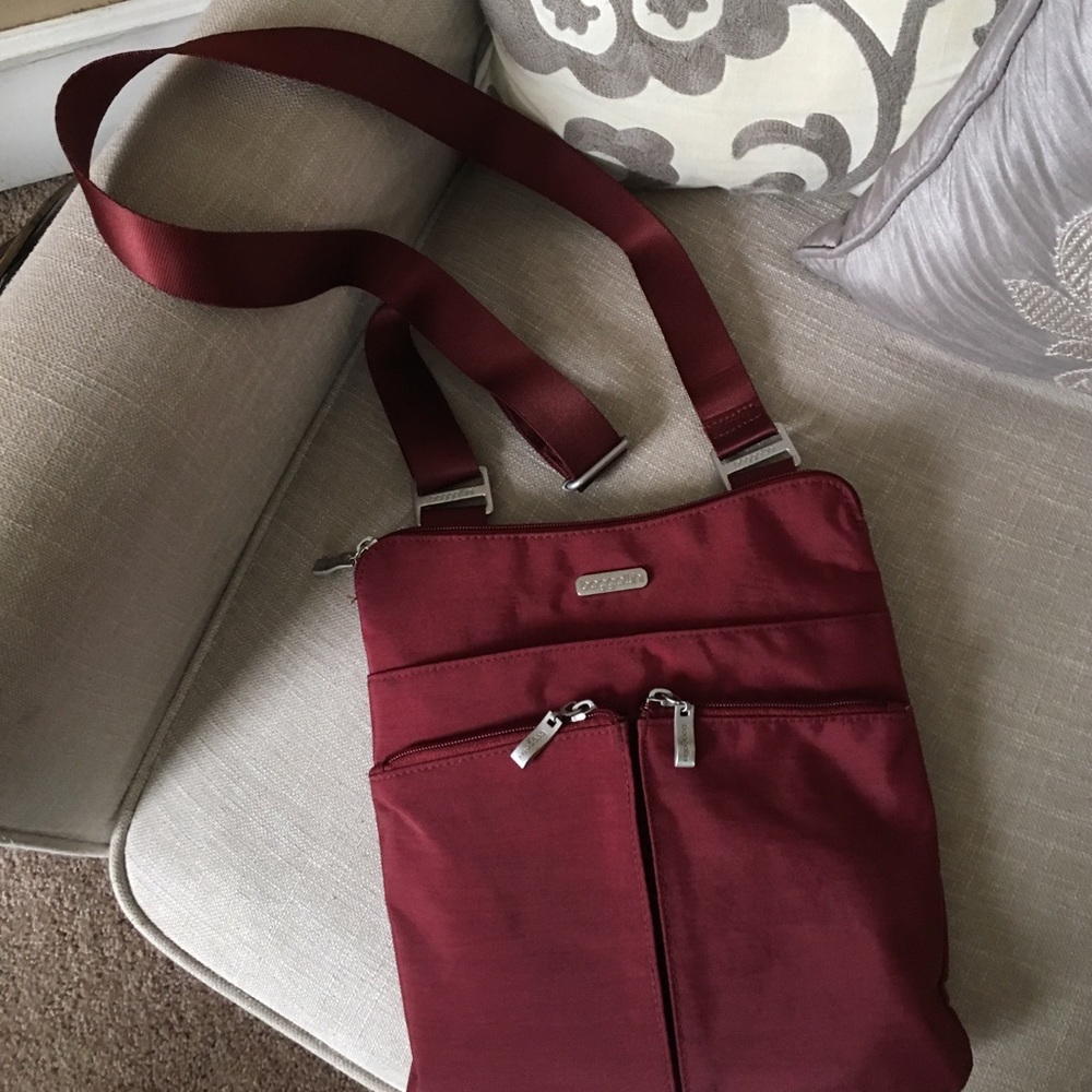Baggallini crossbody purse