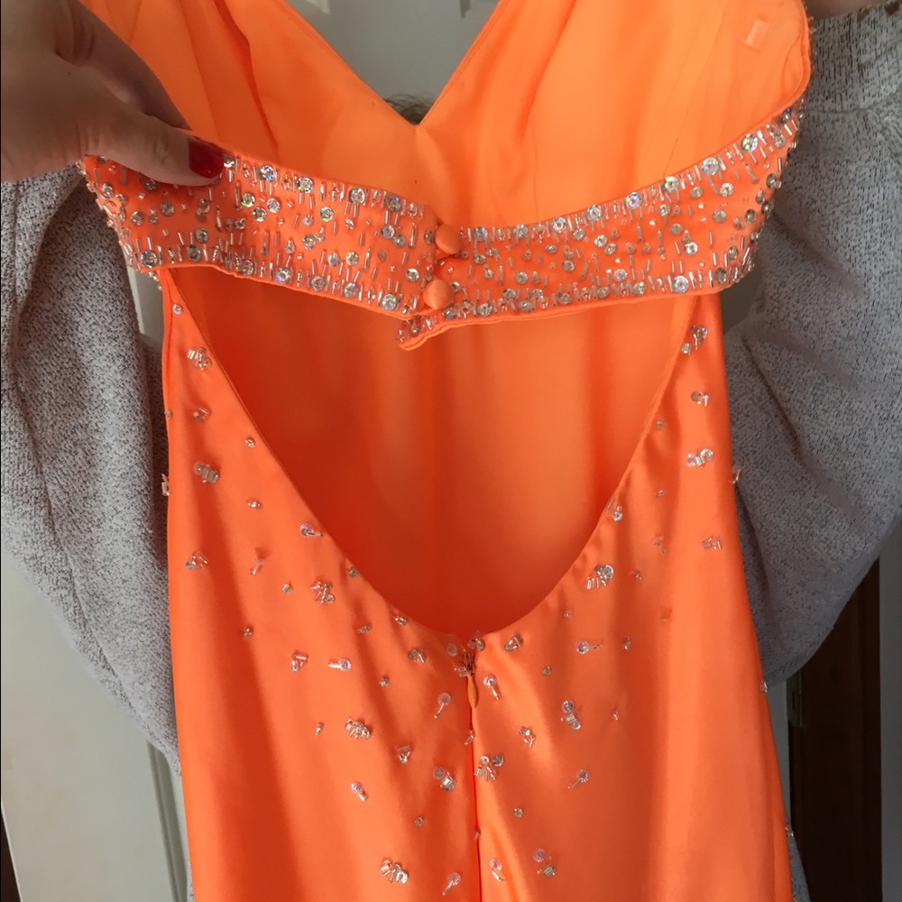 Prom dress - Picture 4 of 4