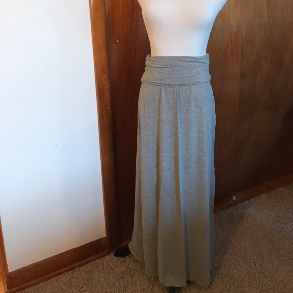 Maxi skirt