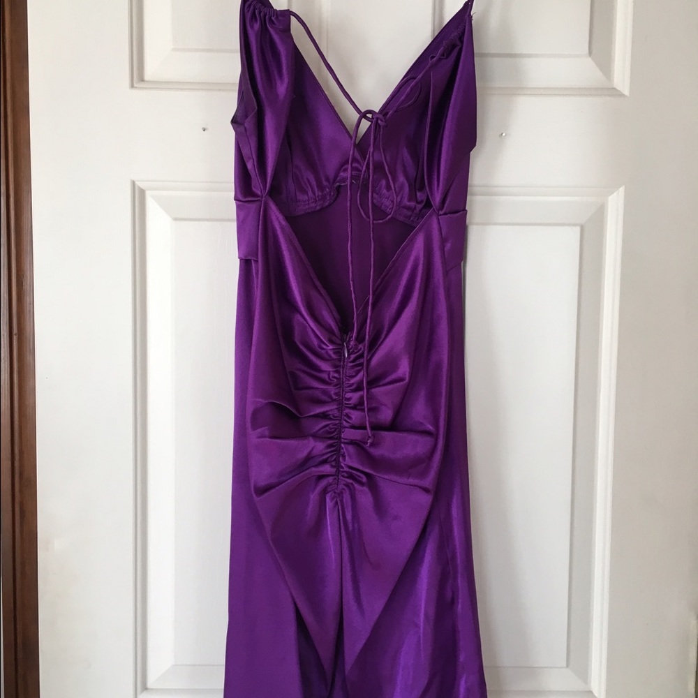 Prom dress - Picture 2 of 2