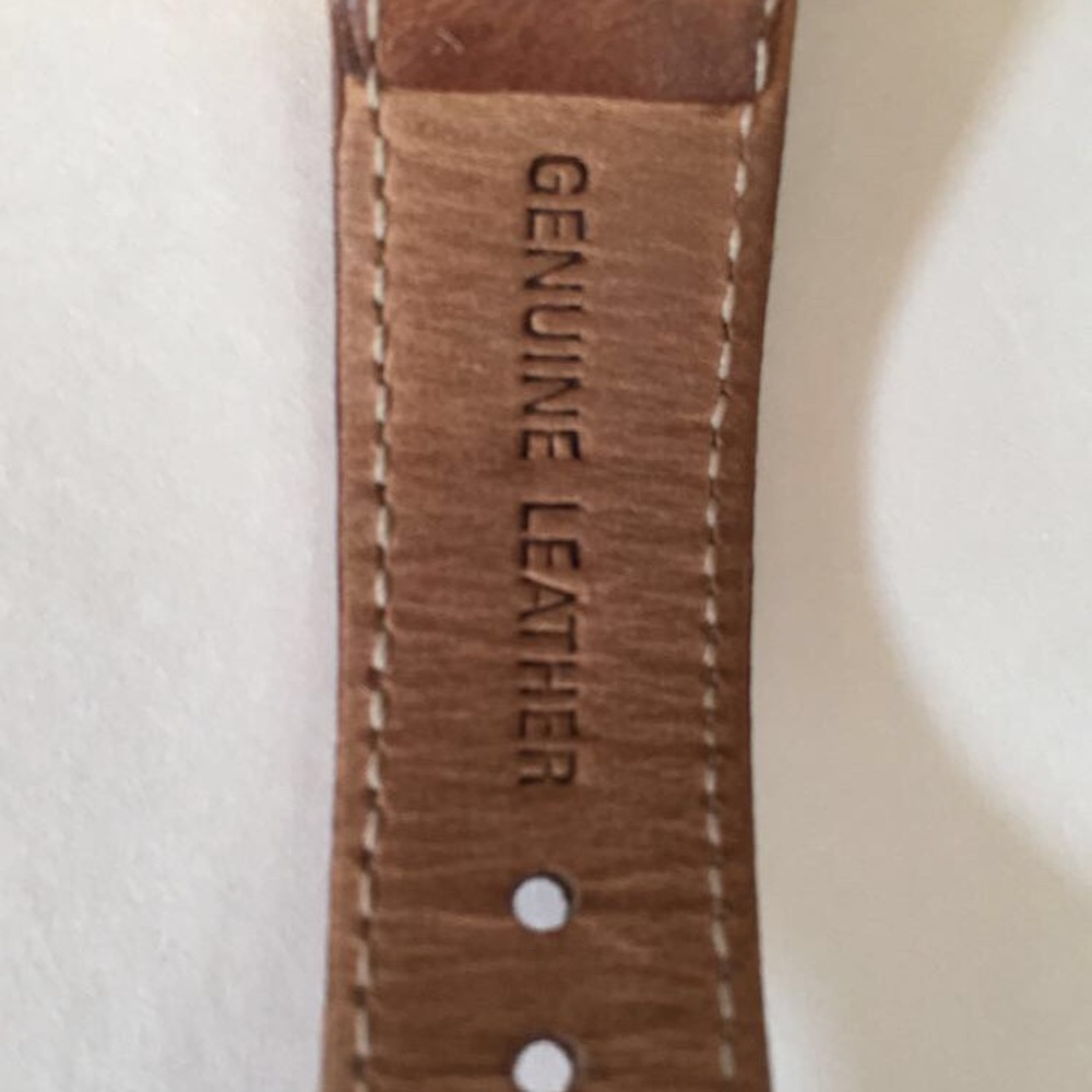 Fossil Watch With Leather Band - image 4