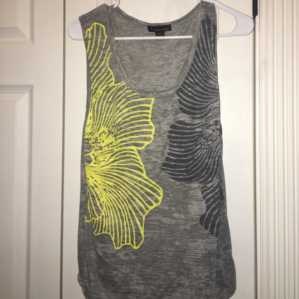 Twentyone yellow and gray tank top