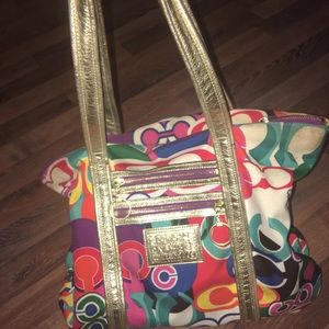 Authentic coach poppy purse