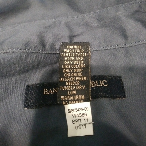 Banana Republic Wrap Shirt - Picture 3 of 3