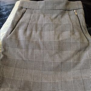 H&M Houndstooth Skirt!