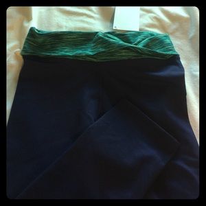 Fabletics Capri yoga pants