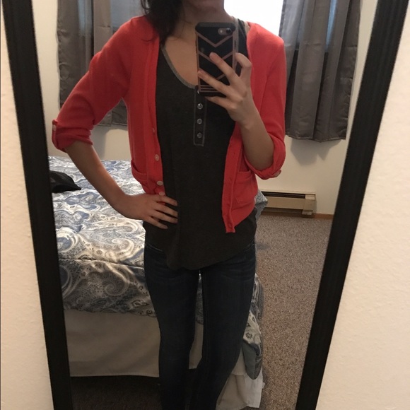 Springtime Cardigan - Picture 2 of 3