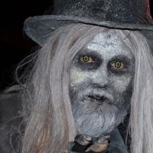 Meet your Posher, Ross