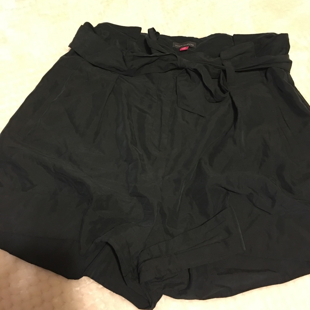 Vince Camuto shorts