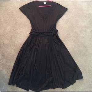 Black pleated skirt skater dress