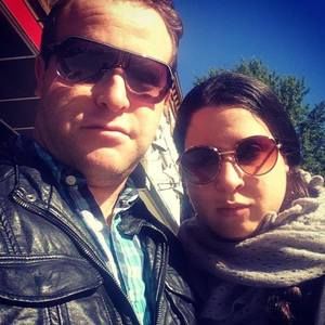 Meet your Posher, Joie