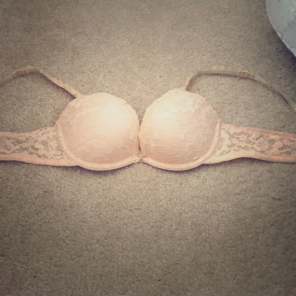 Peachy Toned Push-up Bra
