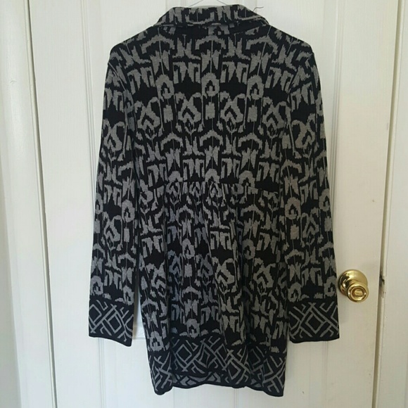 Sweater/Coat - Picture 3 of 3