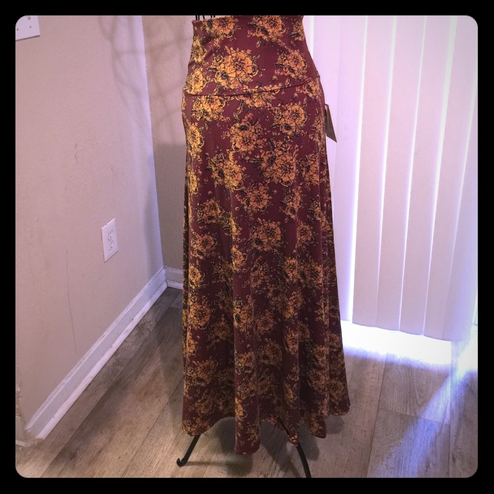 Lularoe Xs floral Maxi